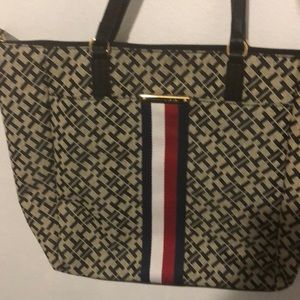 Tommy Hilifiger Tote